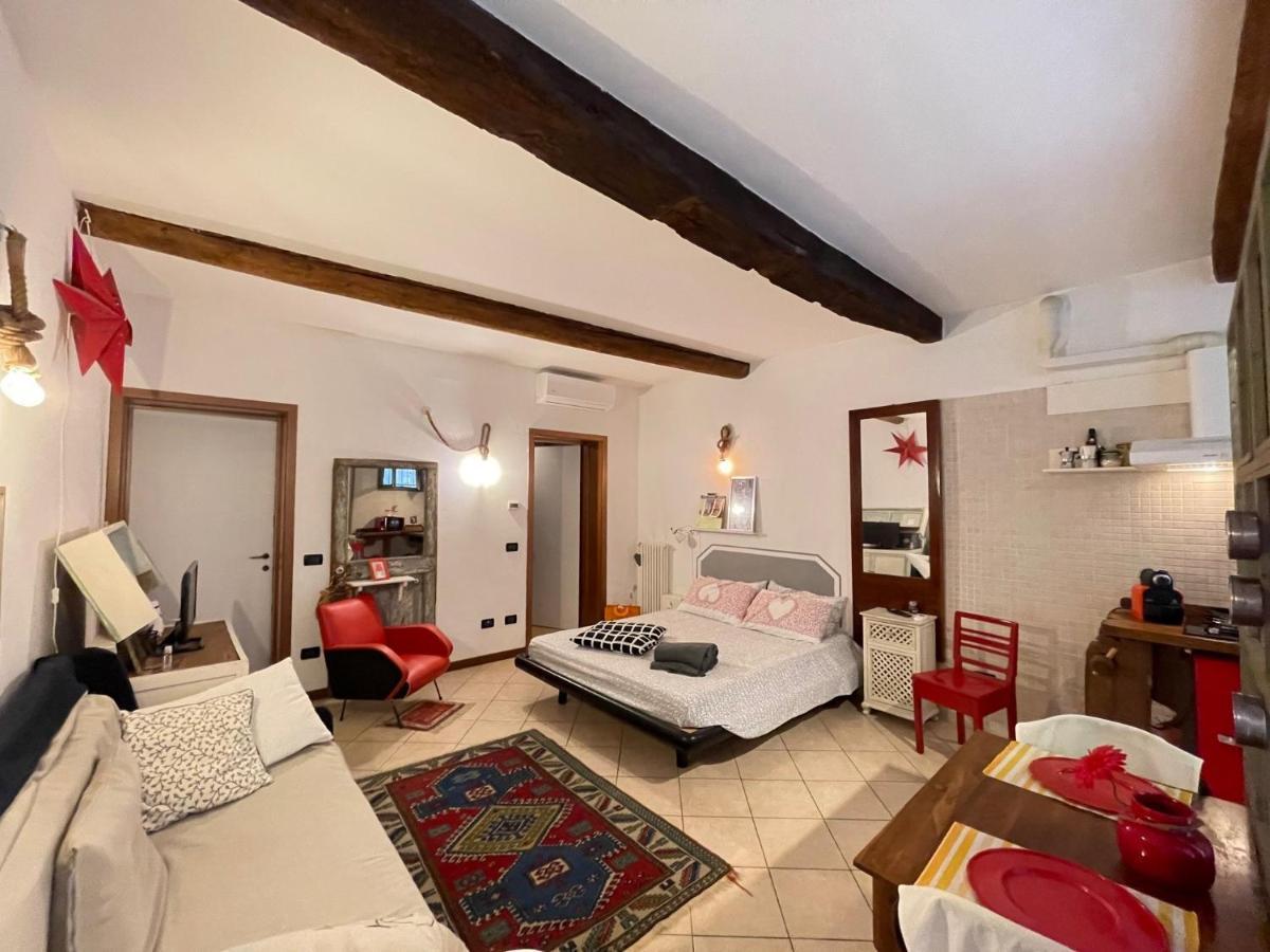 Апартаменти La Casa Degli Zii Феррара Екстер'єр фото
