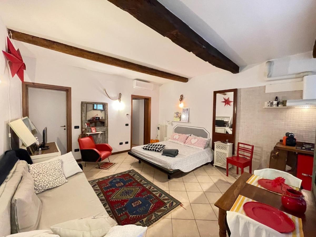 Апартаменти La Casa Degli Zii Феррара Екстер'єр фото